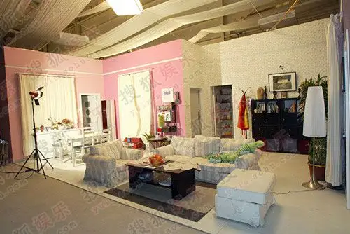 独家探班《家有儿女新传》:温暖剧集 暴力杀青