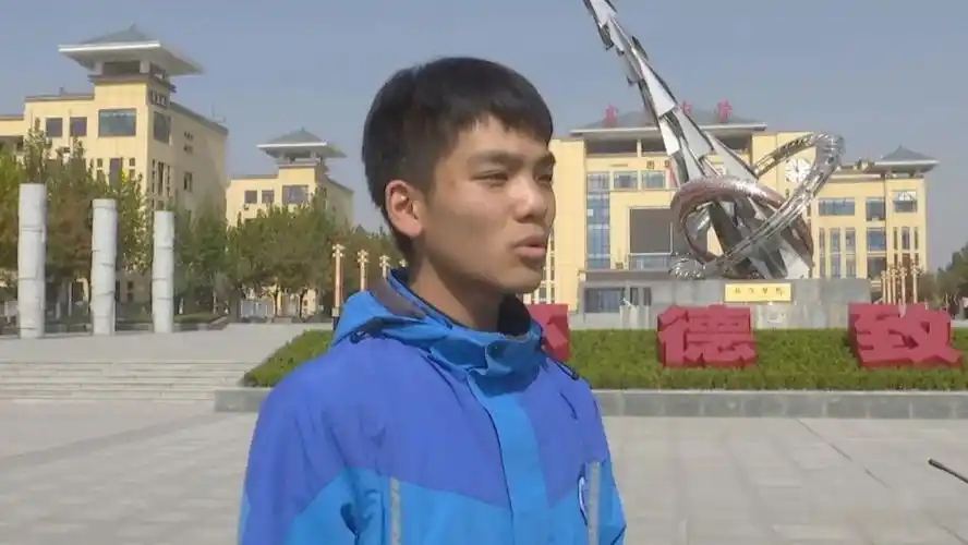 陕西富平县:回望历史 听抗美援朝老兵讲述战场亲历