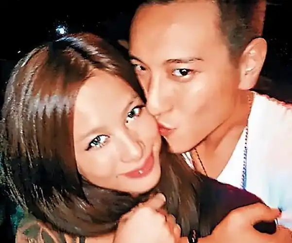 萧亚轩最爱的前男友,出轨劈腿疑婚变,门当户对的婚姻不再是童话