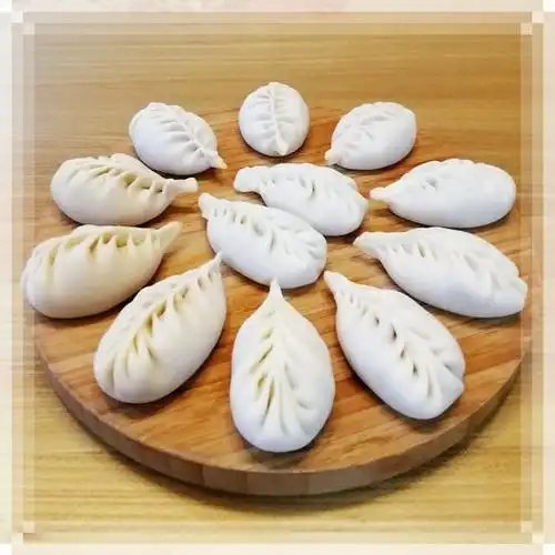 yuncafe做的彩色柳叶饺子!