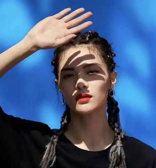 原创女星脏辫造型杨幂飒爽angelababy酷炫她的高级感让人惊艳