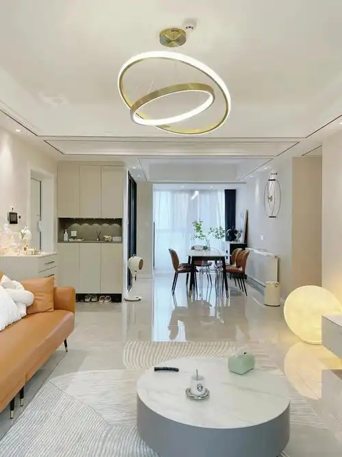 现代轻奢暖色系风格装修