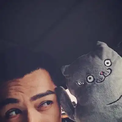 周柏豪qq头像帅气高清 周柏豪微信头像