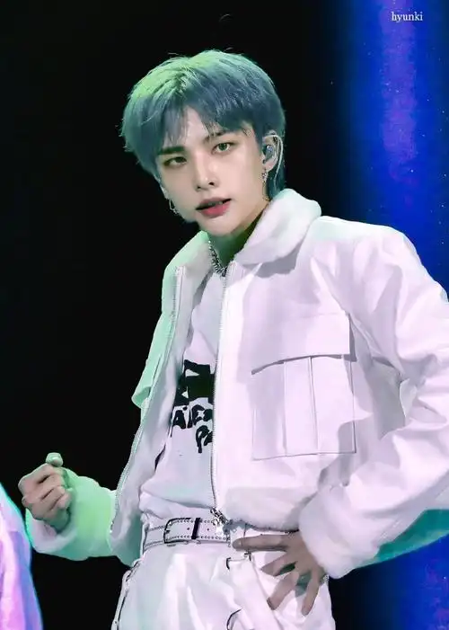 gidle蓝发全明星阵容##黄铉辰##山冈