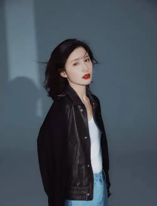 黄景瑜凌晨两点发文!与前妻王雨馨的突然和解,暴露了矛盾的真相!