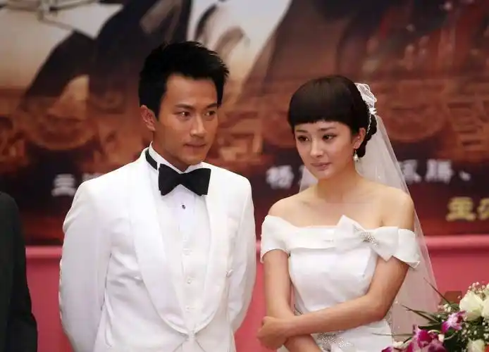 被资本抛弃的杨幂,当年选择和刘恺威结婚生女,金金姐:真聪明!