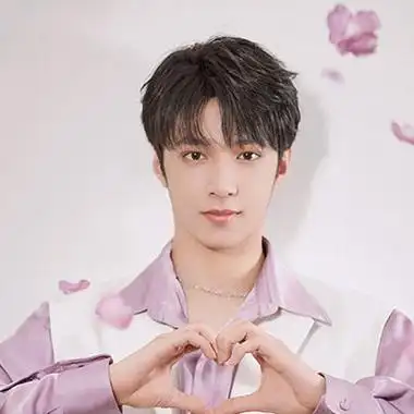 天秤座血型:-身高:183cm体重:60kg,刘耀文,2005年9月23日出生于重庆市