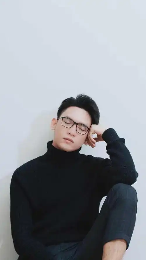 男士中发_微发型