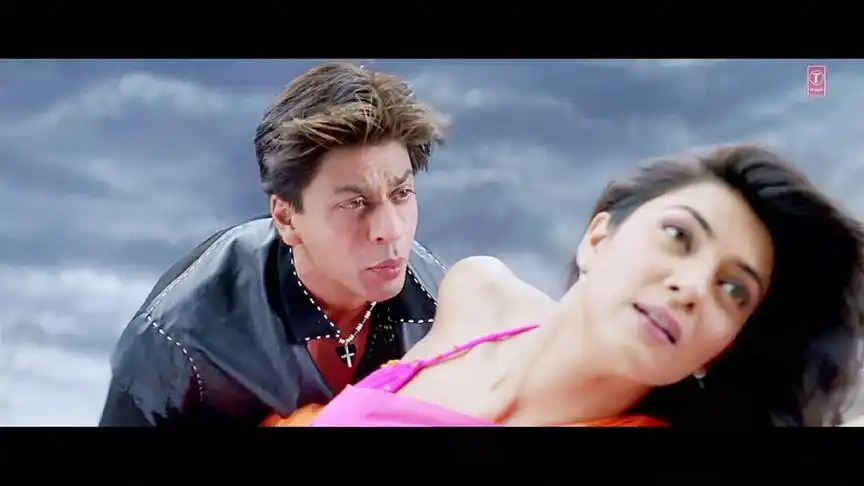 印度电影《main hoon na》(宝莱坞之不可能的任务2004)插曲西瓜视频