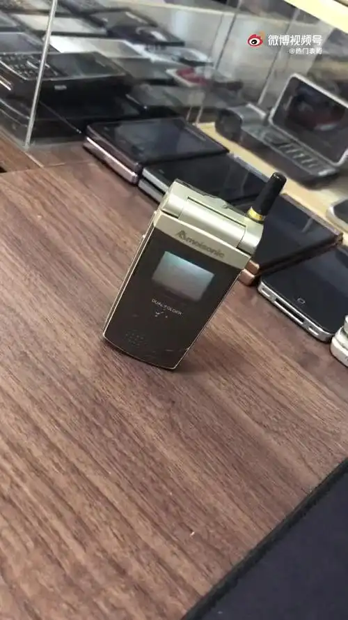 夏新a6,一部会跳舞的手机,大家还记得吗?当年夏新科健波导都很牛啊!