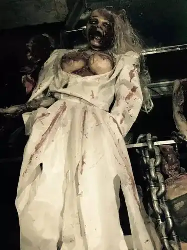 魔都史上最恐怖鬼屋来了,南京路已沦陷!生存率不到2%