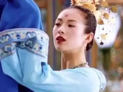 金晨在浙江卫视挑战《十面埋伏》舞蹈