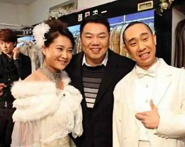 贾玲真的瘦成了女汉子这位女神现在比她老公还爷们