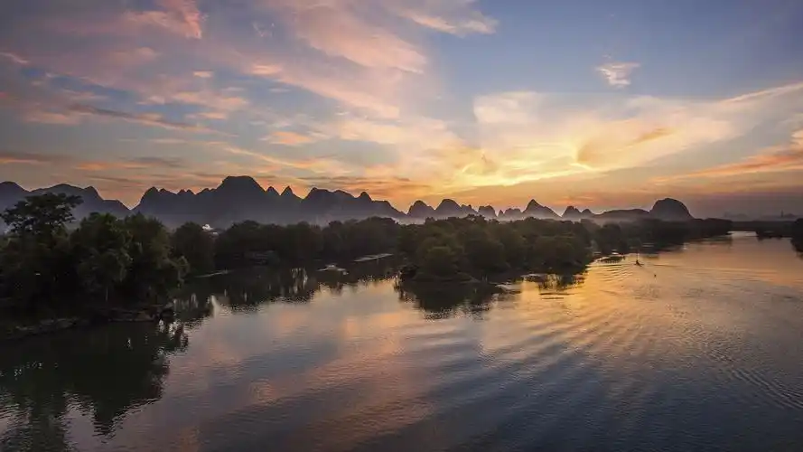 桂林漓江风景高清桌面壁纸