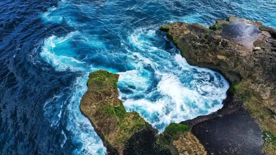 真实的巴厘岛恶魔的眼泪美到让人流泪02