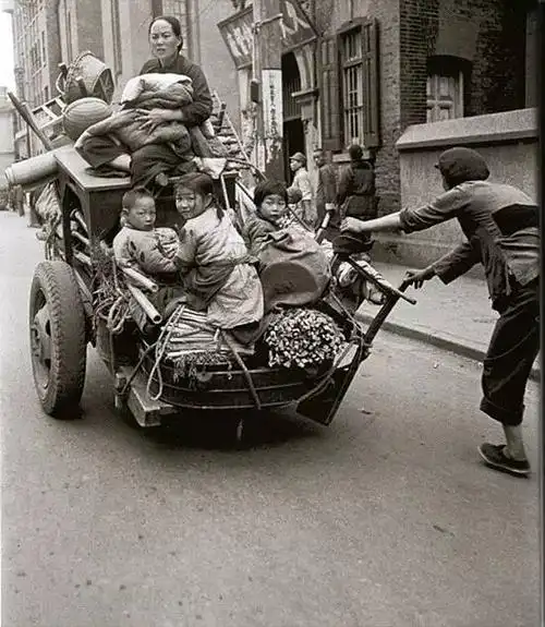 被封杀了半个世纪的旧照片