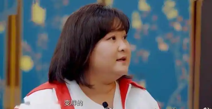 上映17天票房破33亿,贾玲为《热辣滚烫》付出的只是100斤?