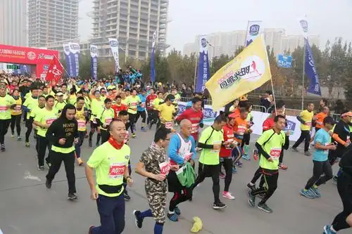 阳光保险再次牵手石家庄马拉松全程提供独家保障
