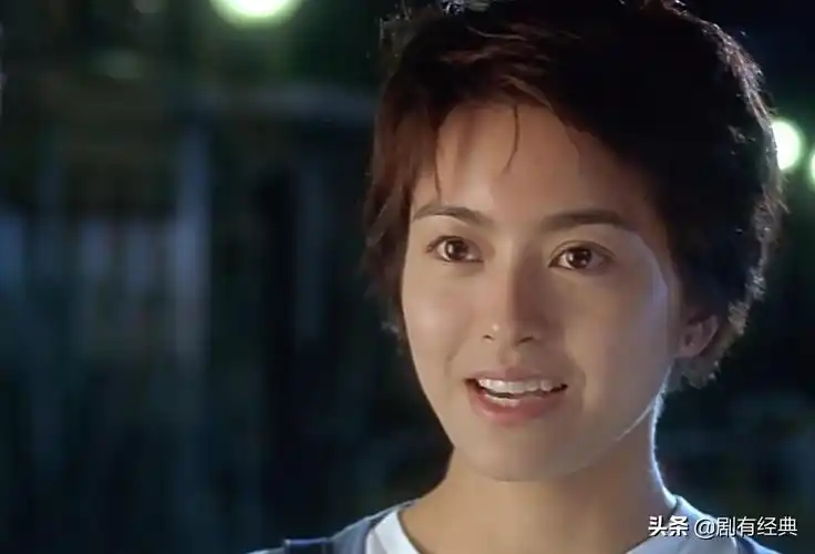 20年前李连杰的《杀手之王》诙谐幽默,年轻的梁咏琪太好看了