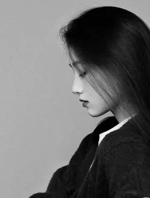 高清无水印美女素材伤感系