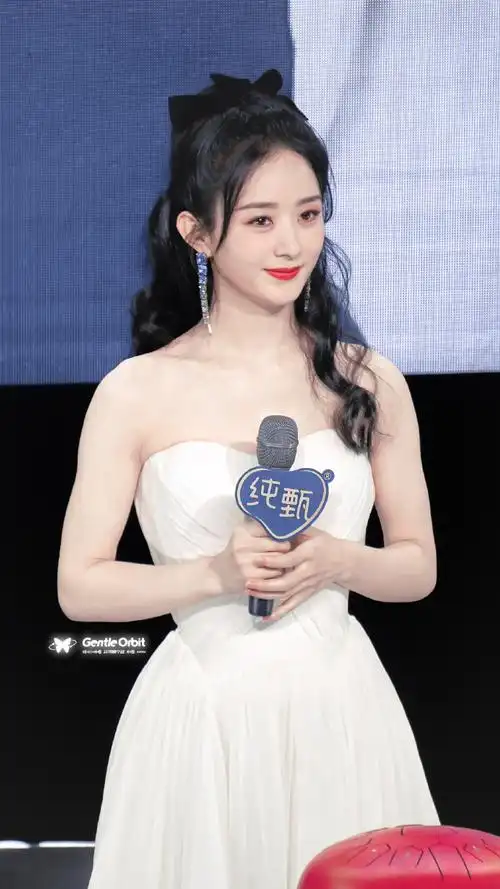 赵丽颖超话▏#赵丽颖纯甄品牌代言人#20210606  ▏纯甄见面会  ▏13p