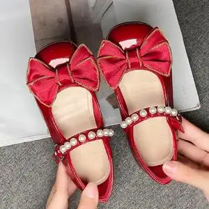 女童公主鞋2022春秋新款小女孩红色礼服皮鞋宝宝珍珠儿童演出单鞋