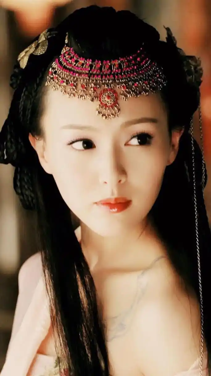 唐嫣# 分享一组演员唐嫣《仙剑奇侠传三》时期的古装剧照  像素狄也