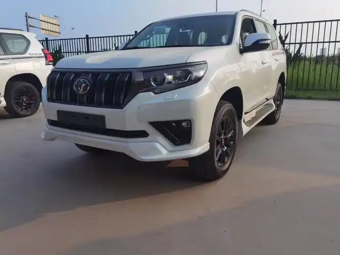 22款最新款丰田霸道4000