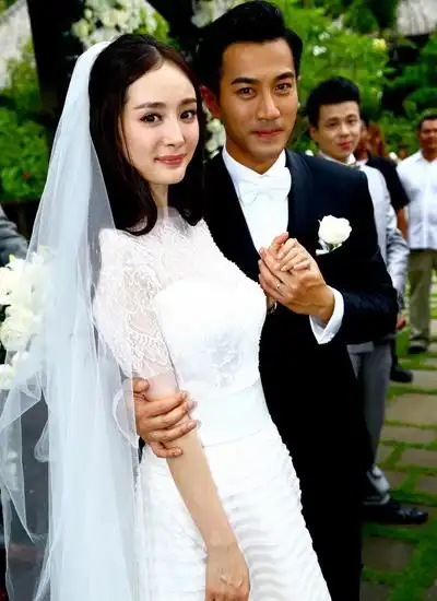 杨幂浪漫巴厘岛婚礼 教你新娘美体塑身计划