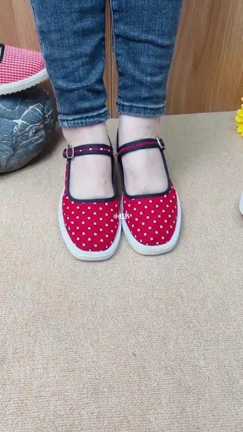 传统文化工艺布鞋