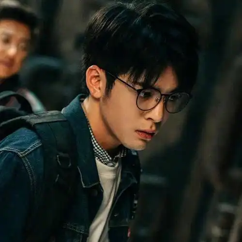 文艺复古平光镜金属框防蓝光抗辐射素颜镜终极笔记曾舜晞吴邪同款