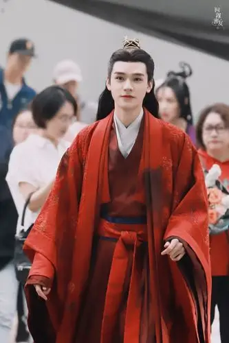 《山河令》温客行x周絮,红配绿剧照yyds_手机搜狐网