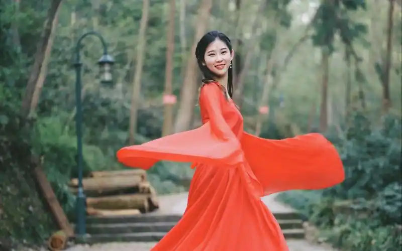 【十元酱】红昭愿 中国风爵士舞蹈翻跳 如此红衣翩翩美女子只应天上有