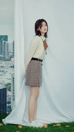 [图集分享]张子枫(85p,大流量慎点)