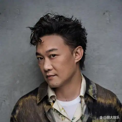 陈奕迅新专辑《chin up!》震撼来袭,这才是真正的歌神!