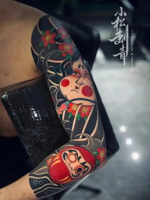 纹身 ##八分袖 #阿多福 #达摩蛋