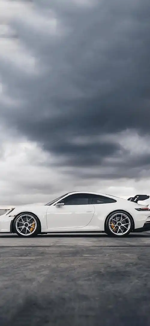 #汽车视觉##跑车##赛车# 保时捷911 carrera的超高性能版本汽车,有_保