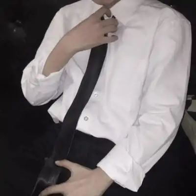 男生衬衫配裤子