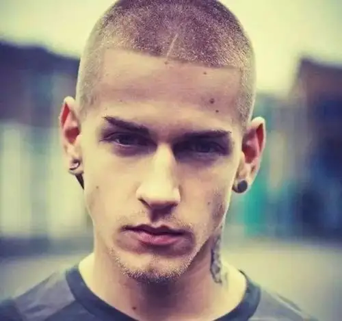 寸头是检验男神的唯一标准_发型