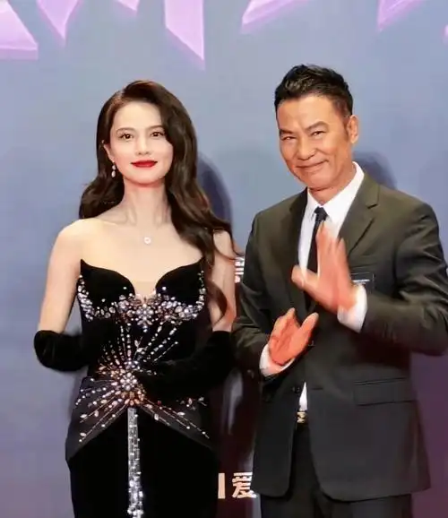 前天晚上,我们忍不住想和爱奇艺打一架_白敬亭_明星_感觉