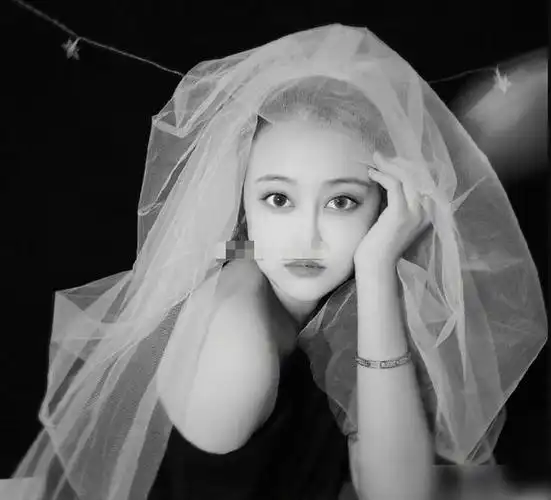 孙侨潞遗照公开,好友发悼念长文告别逝者,生前备忘录内容曝光