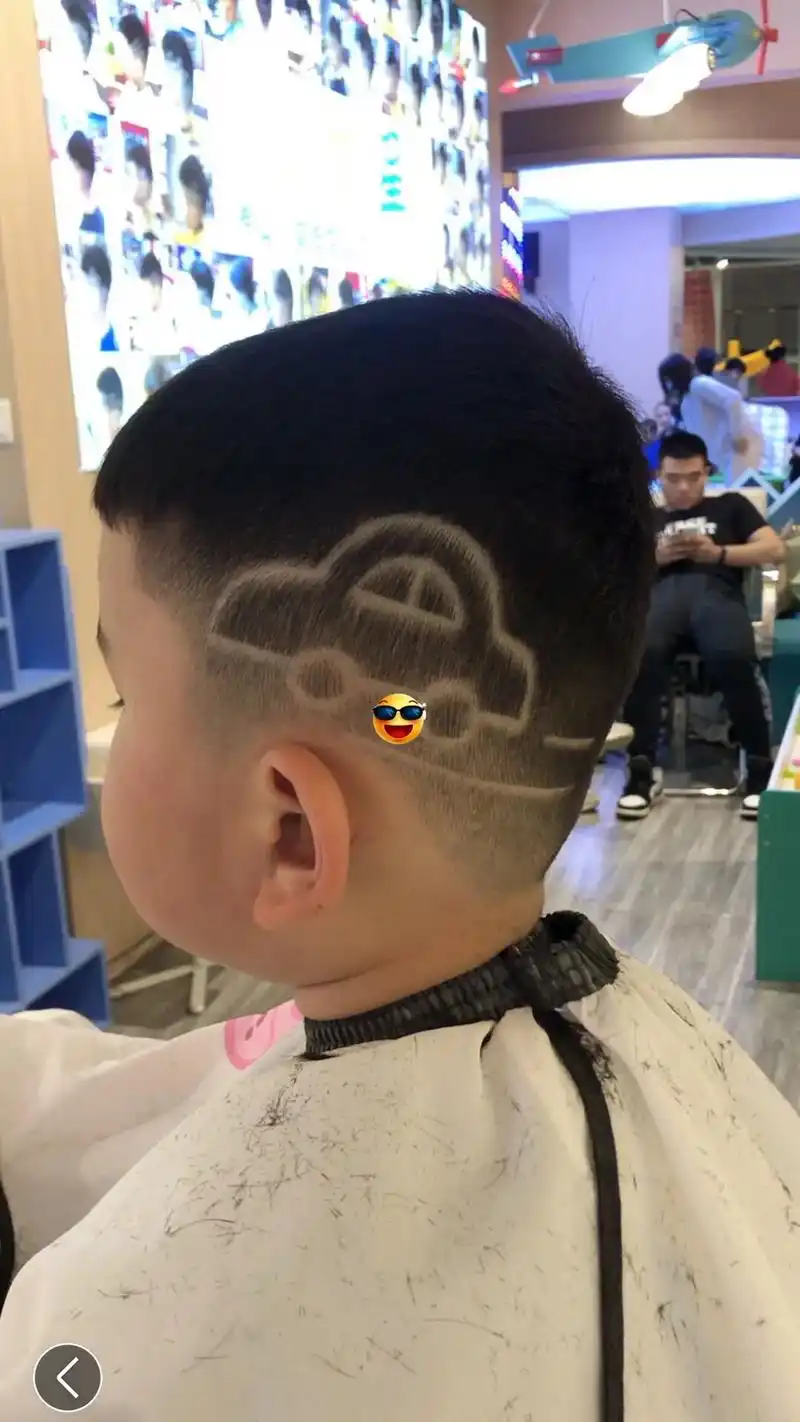 美业人加油 新年4岁至10岁发型雕刻 艺术,这小屁孩妈妈每 - 抖音