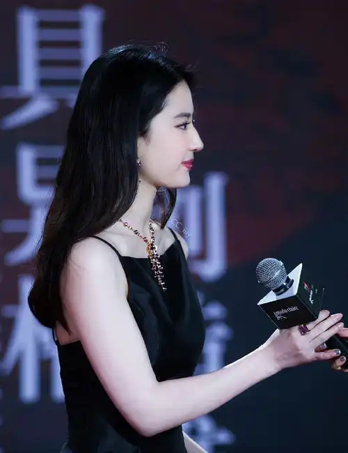 刘亦菲#嘉人中国风style china 时尚盛典 刘亦菲美的很惊艳