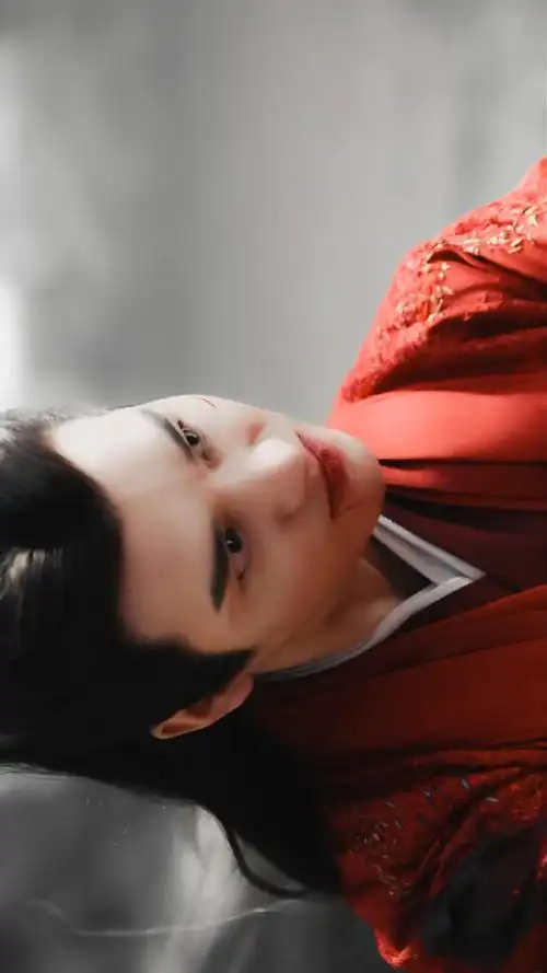山河令[超话]#山河令 | 龚俊x温客行红衣谷主绝美没有老温我可能这