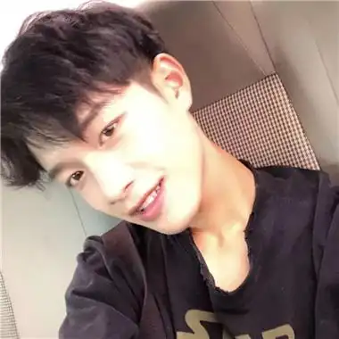 颜值出众的帅哥男生头像