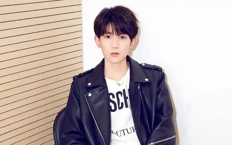 tfboys王源朋克风帅气写真图片壁纸