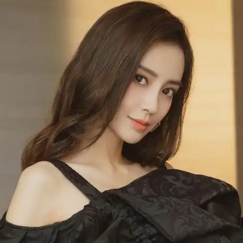 angelababy票数:272人气:495投票别名:baby,ab,angelababy性别:女国籍