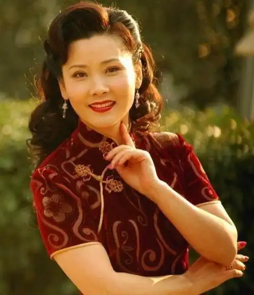 何赛飞_越剧演员_作品_个人资料_简历_生日_经历_留言 - 酷乐米