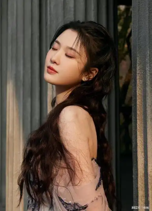 可盐可甜张慧雯_网易订阅