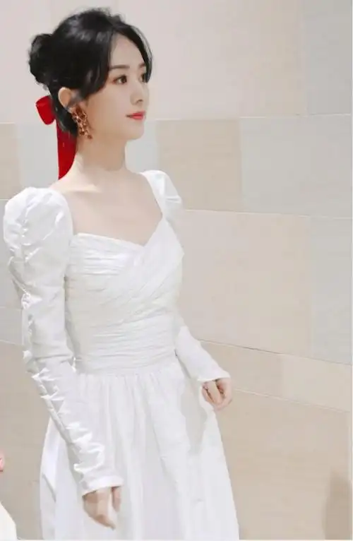 命理大师预测赵丽颖的脸(命理大师预测赵丽颖)--916运势网